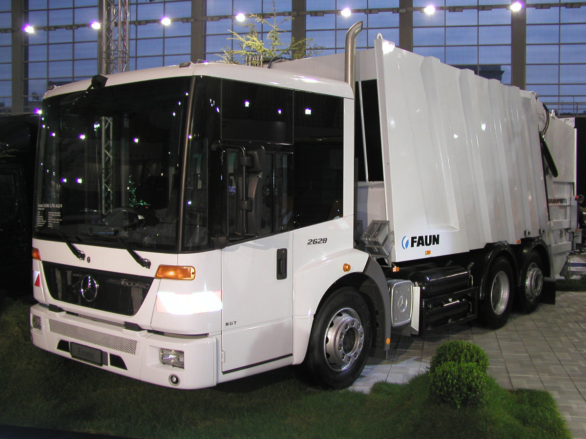 Mercedes-Benz Econic 2628 NGT