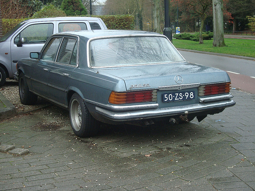 Mercedes-Benz 350 SE