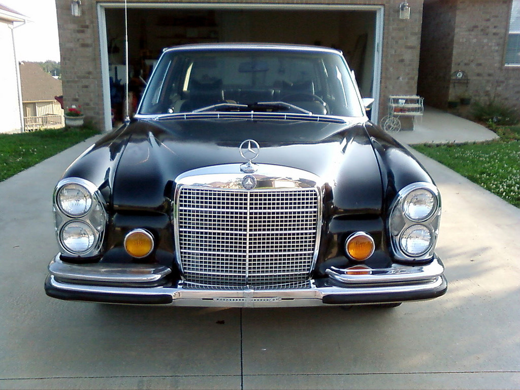 Mercedes-Benz 280 S