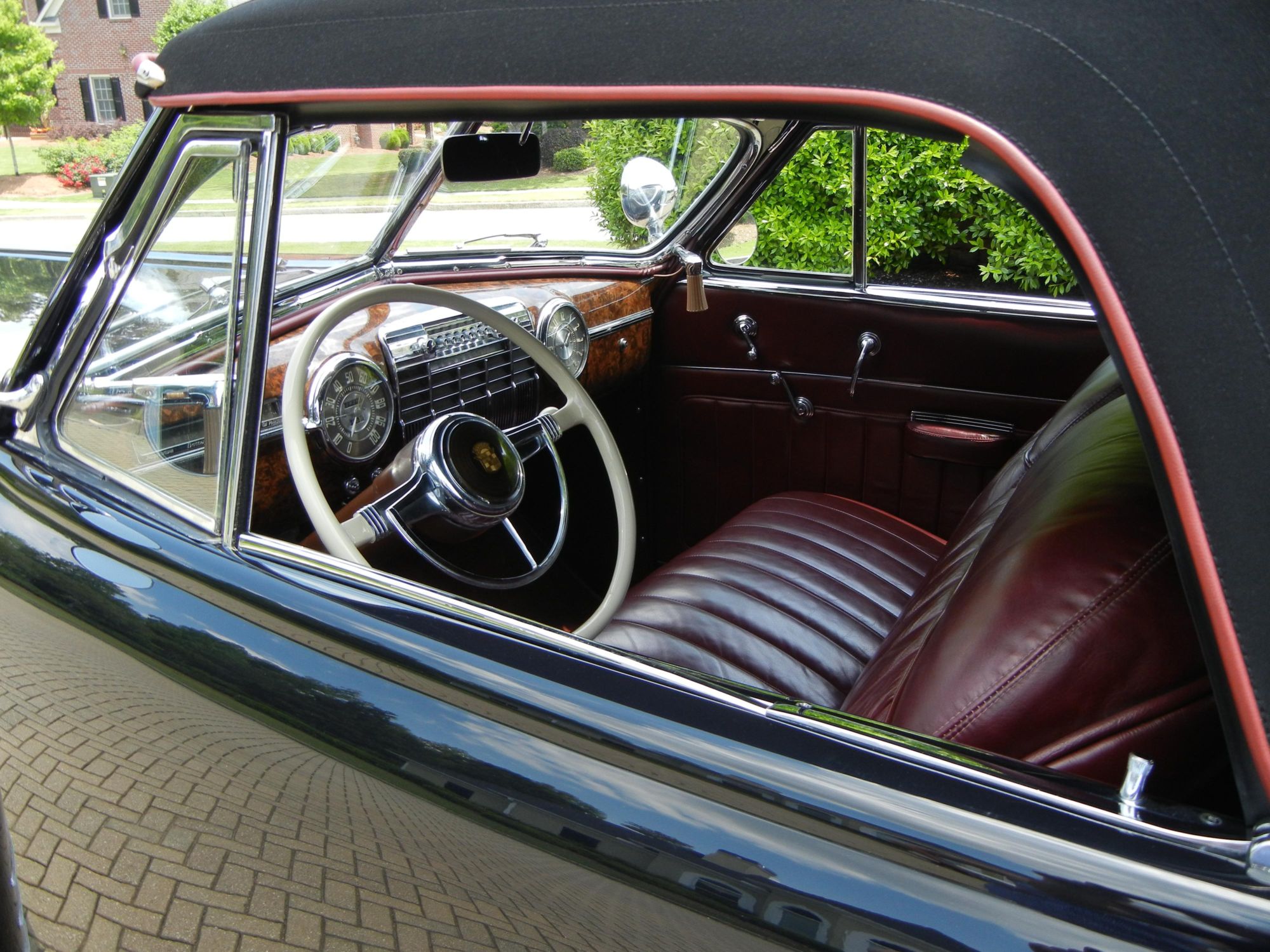 Cadillac 62 Convertible Coupe