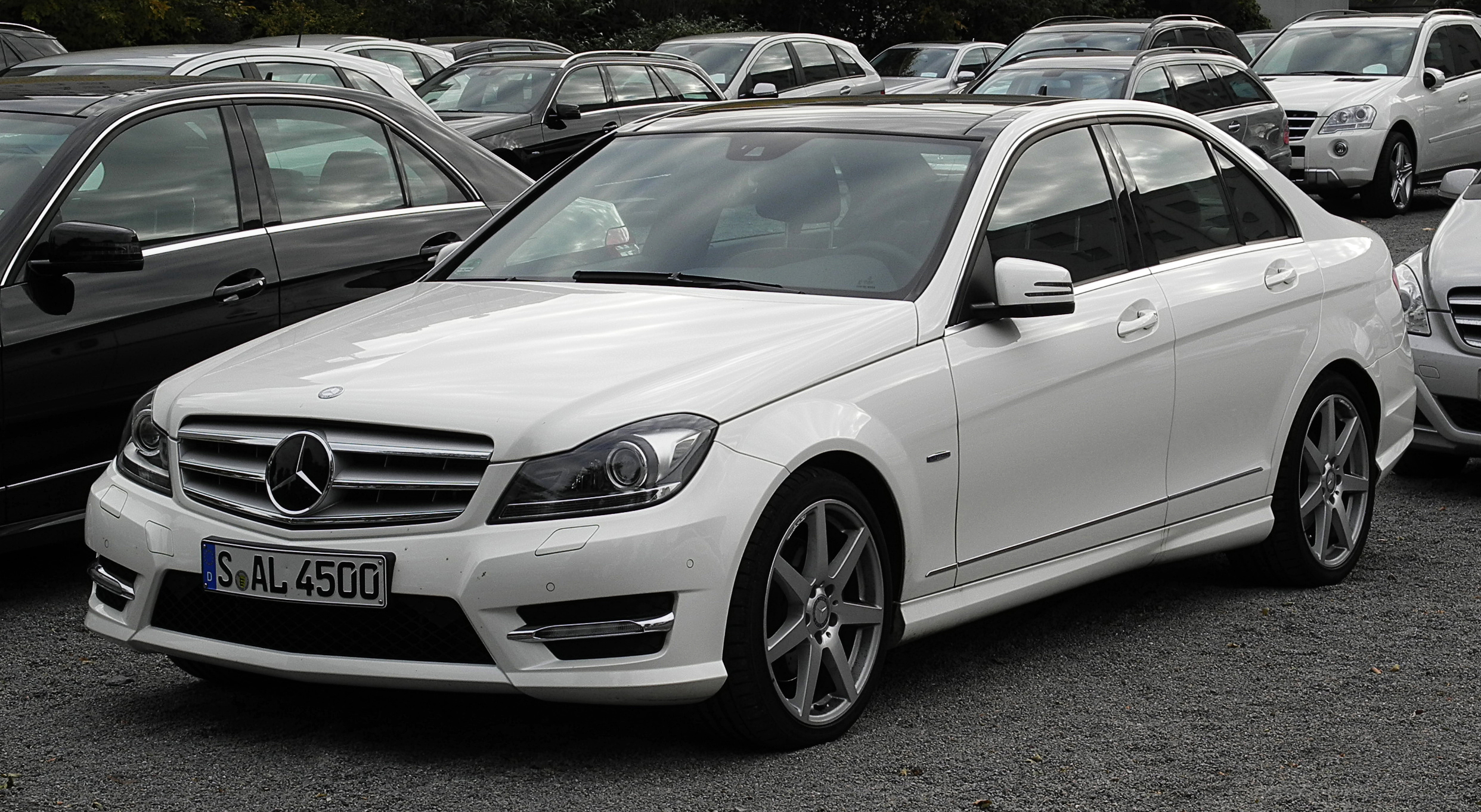 Mercedes-Benz C 350