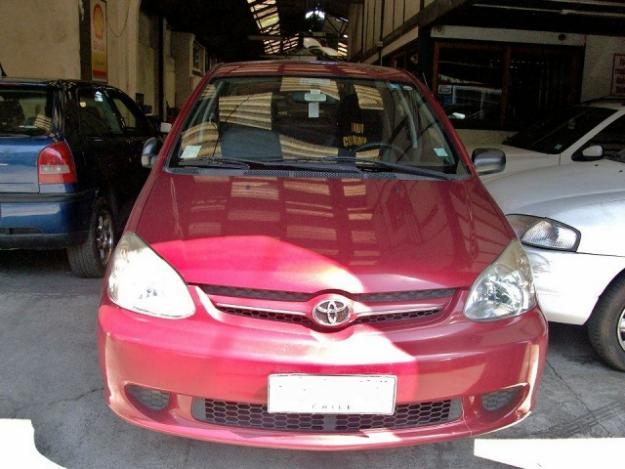 Toyota Yaris 15 GLi