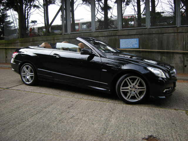 Mercedes-Benz E 200 Cabrio