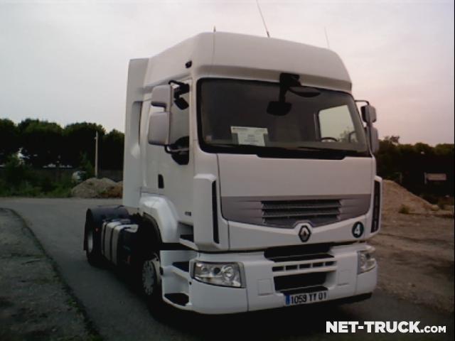 Renault Premium Route 450