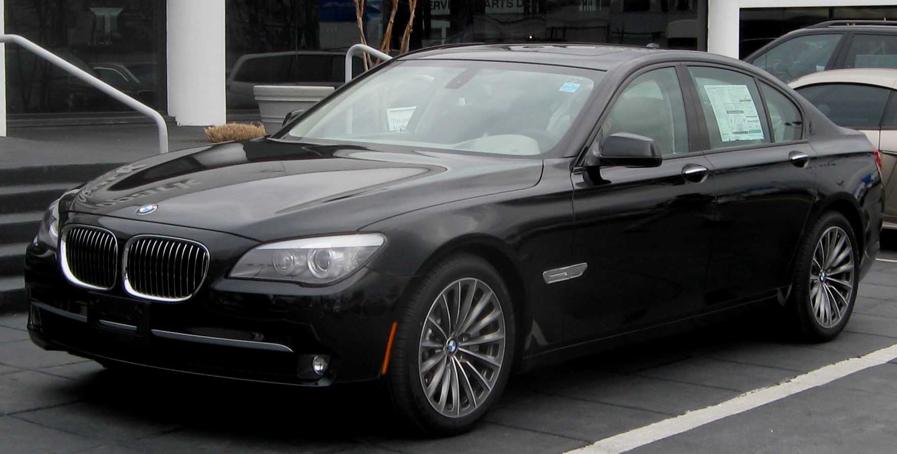 BMW 750 i