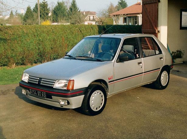 Peugeot 205 GT