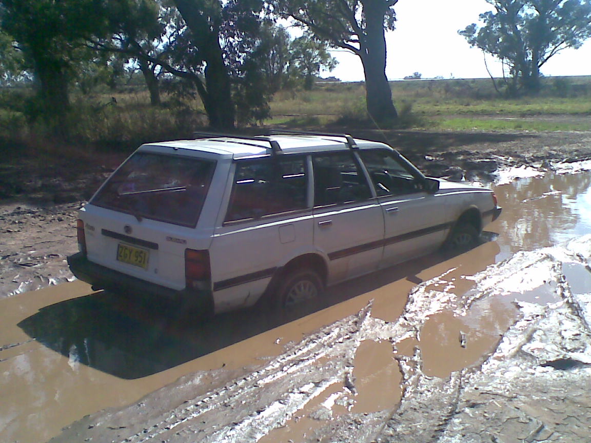 Subaru Leone