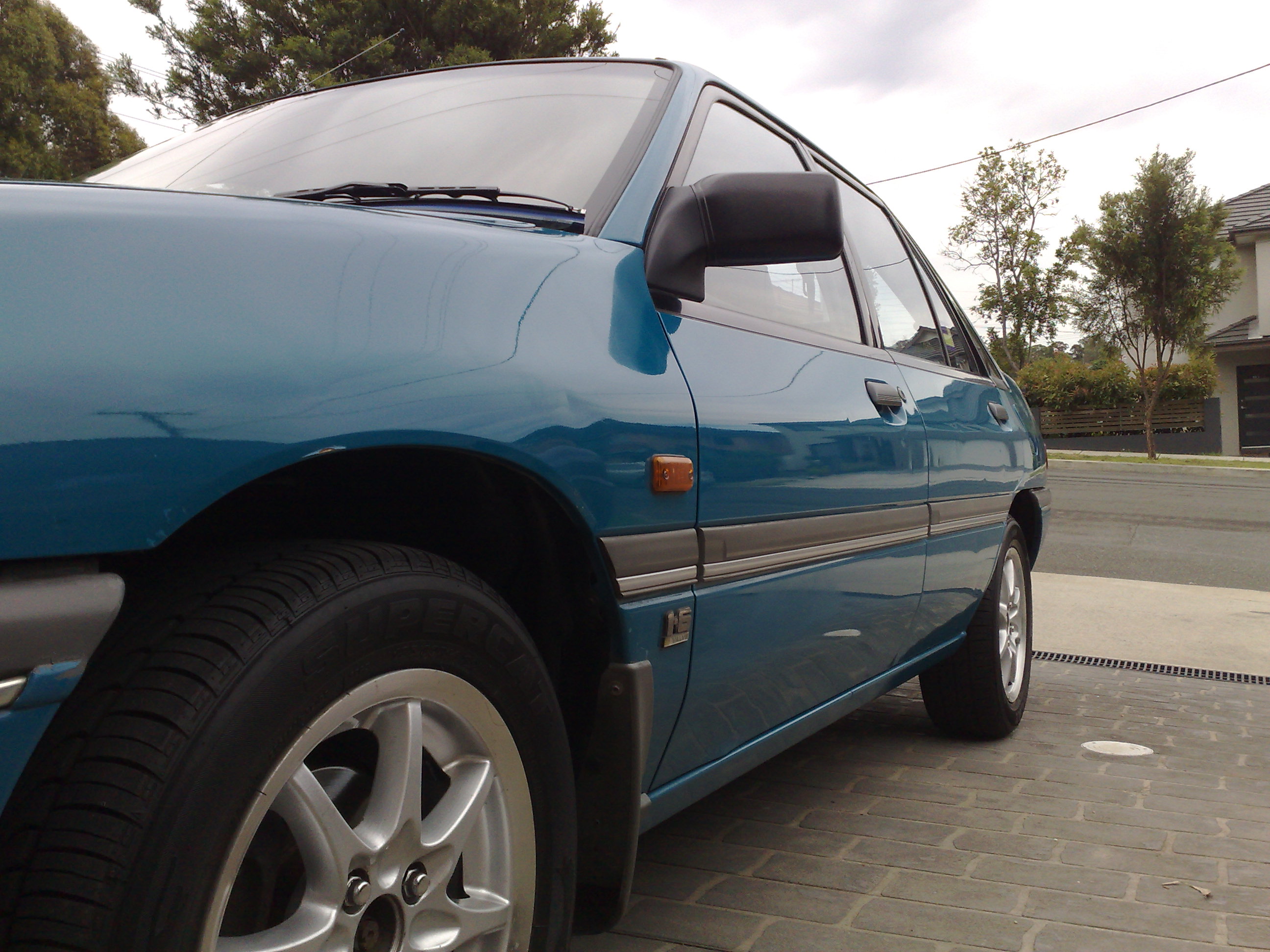  Ford  Laser  15 GL  picture 11 reviews news specs buy car