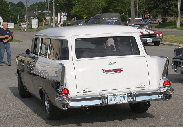 Chevrolet 150 Handyman wagon