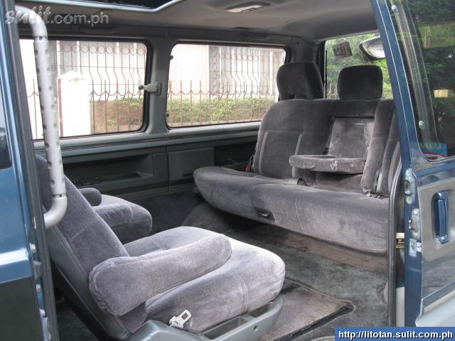 Mitsubishi Delica Star Wagon 2500 4WD