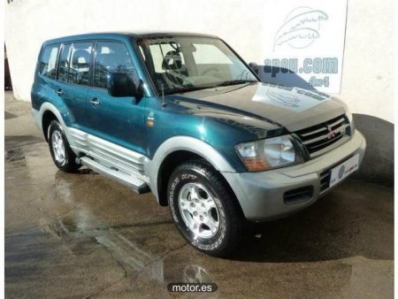 Mitsubishi Montero GLS 32 Di-D