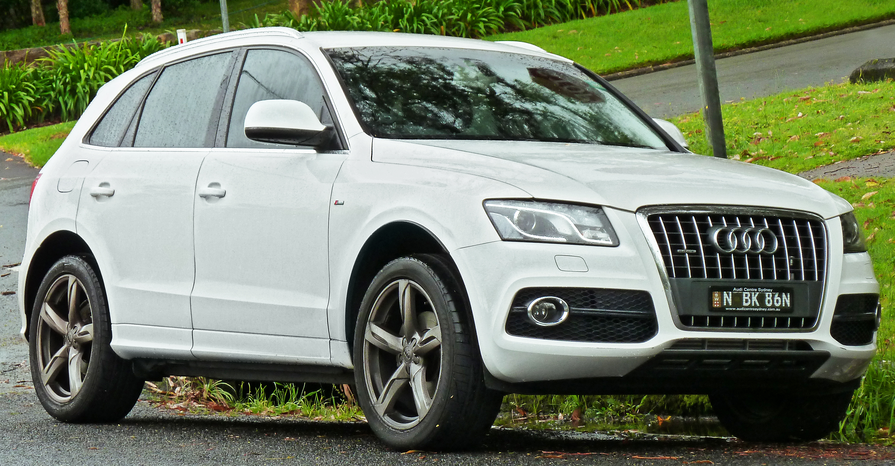 Audi 8R Q5