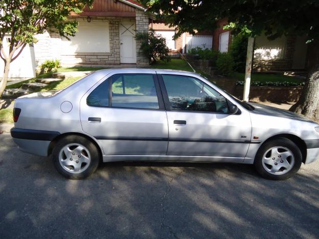 Peugeot 306 14 XN Sedan