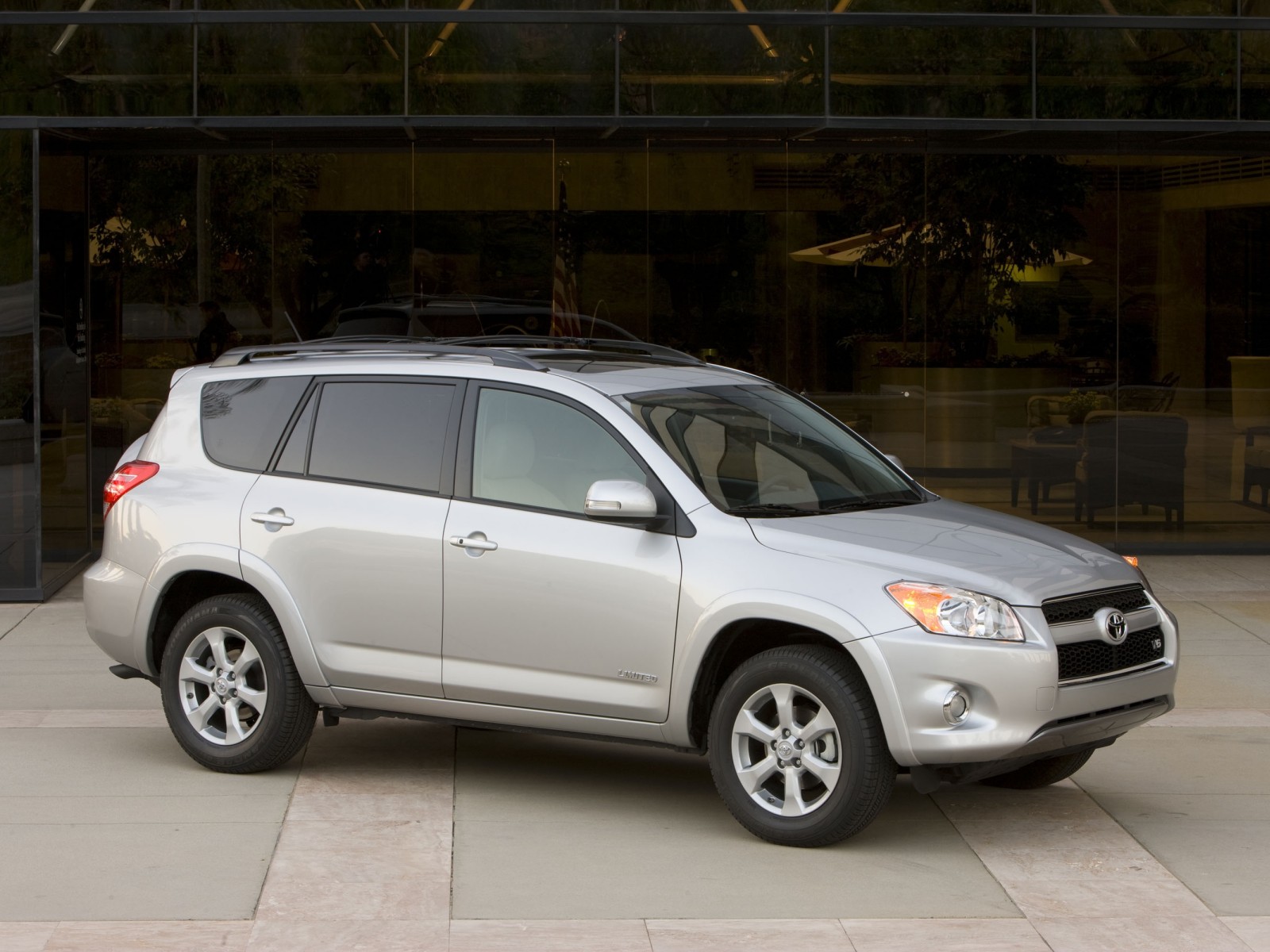 Toyota RAV4 Limited