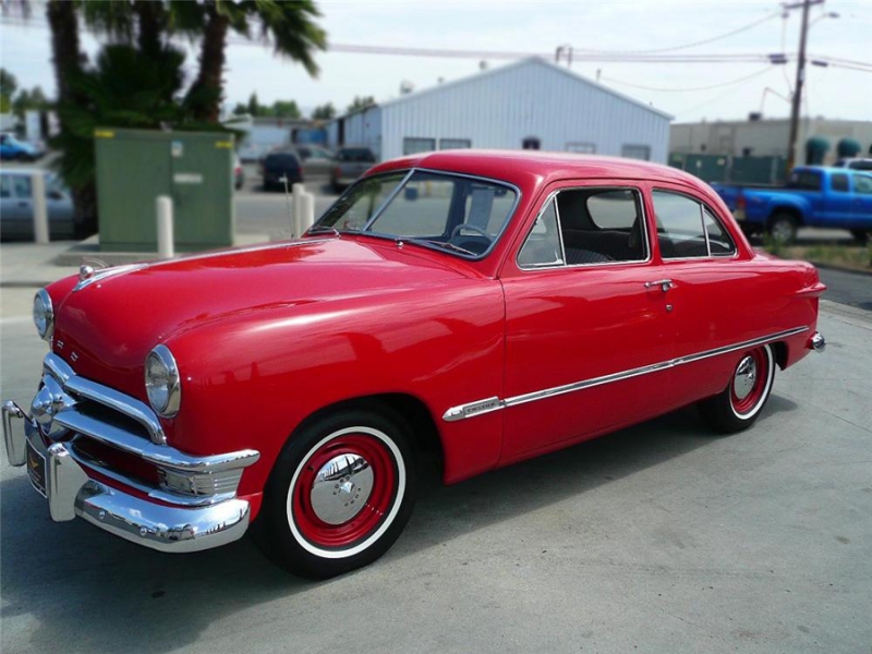 Ford 2 door sedan