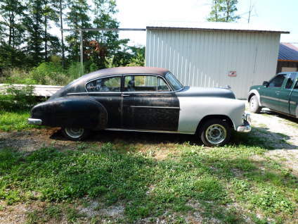 Chevrolet Fleetline 2-dr Sedan