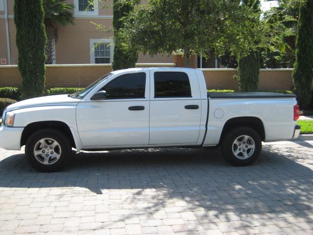 Dodge Dakota 37 SLT Quad Cab 4x4