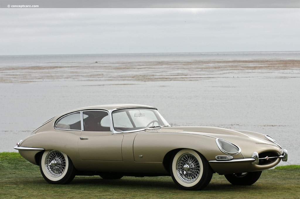 Jaguar E-Type FHC