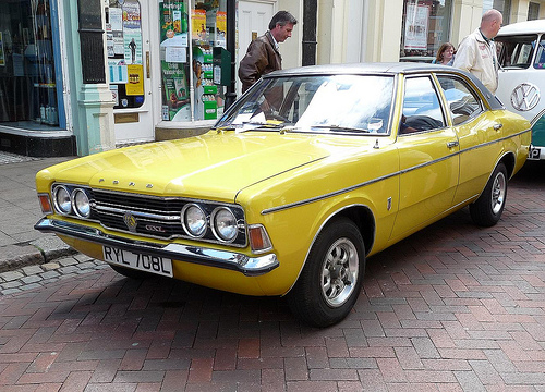 Ford Taunus 2000GXL 2dr Ford Taunus 2000GXL 2dr