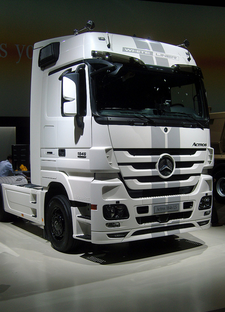 Mercedes-Benz Actros 1846