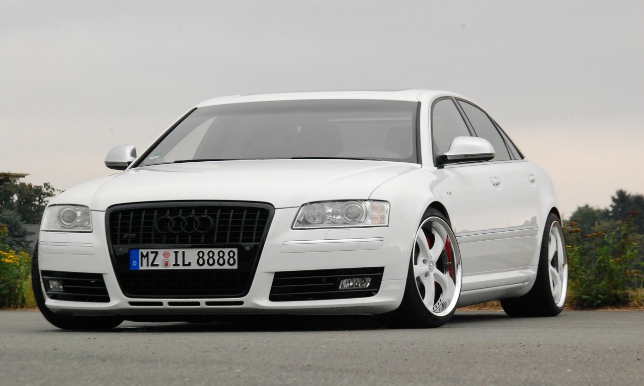 Audi S8