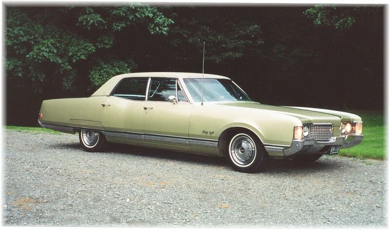 Oldsmobile 98 Sedan