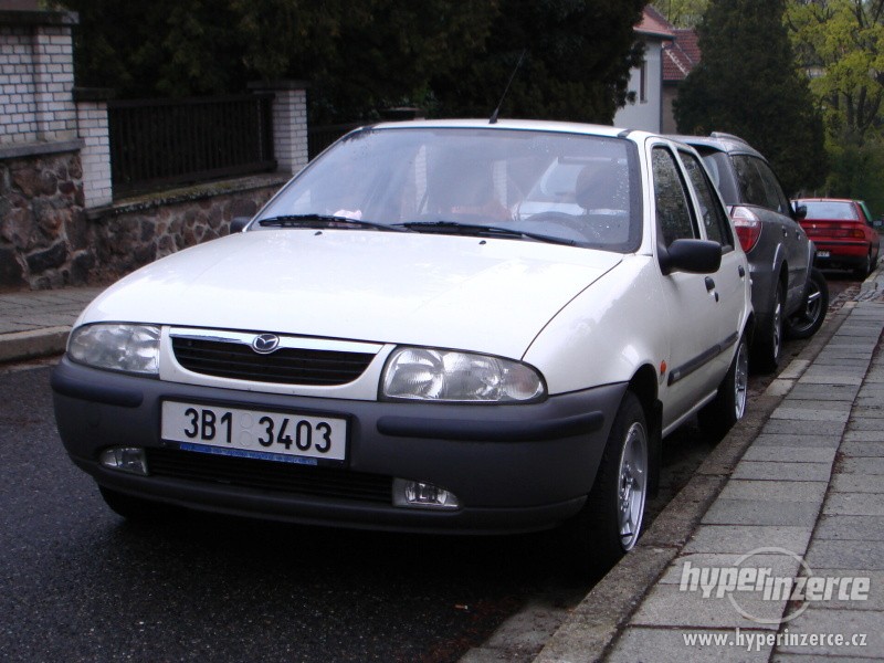 Mazda 121 LX