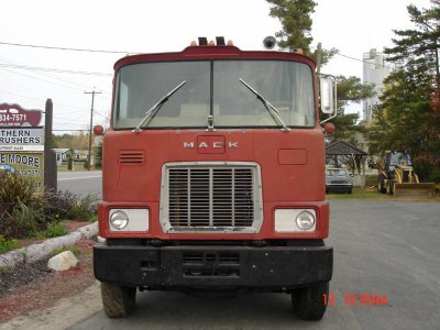 Mack F786