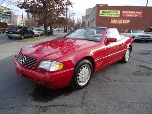 Mercedes-Benz SL320