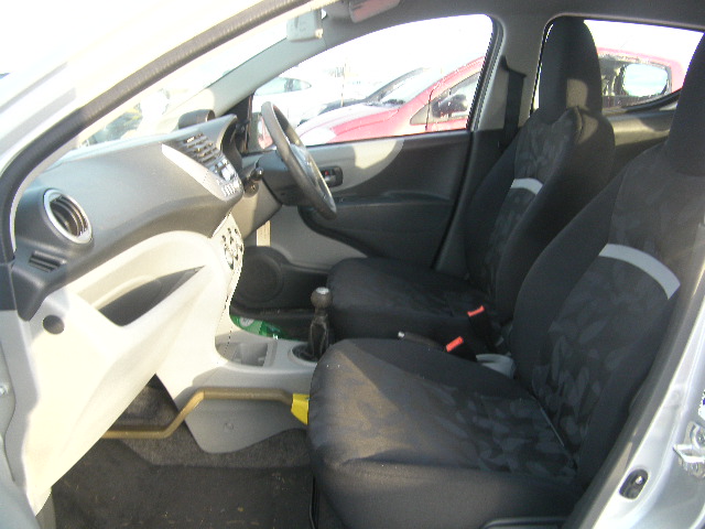 Suzuki Alto 11 Suzuki Alto 11