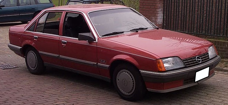 Opel Rekord De Luxe 4dr