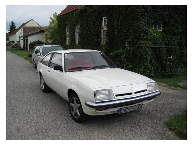 Opel Manta GSI Hatchback