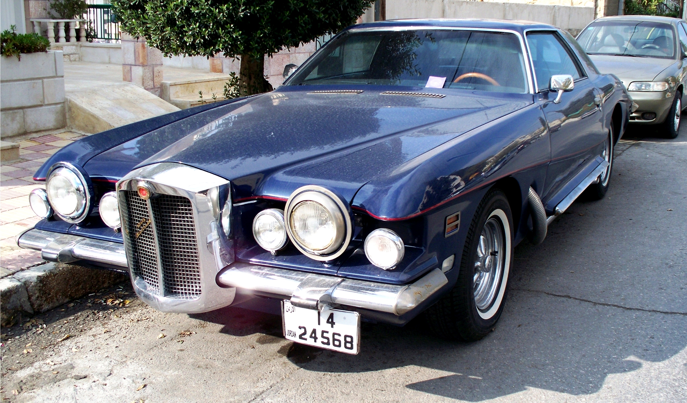 Stutz Blackhawk