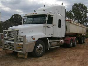 Freightliner C120 Century Class