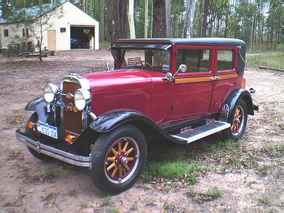 Hudson 64 Deluxe Eight Sedan