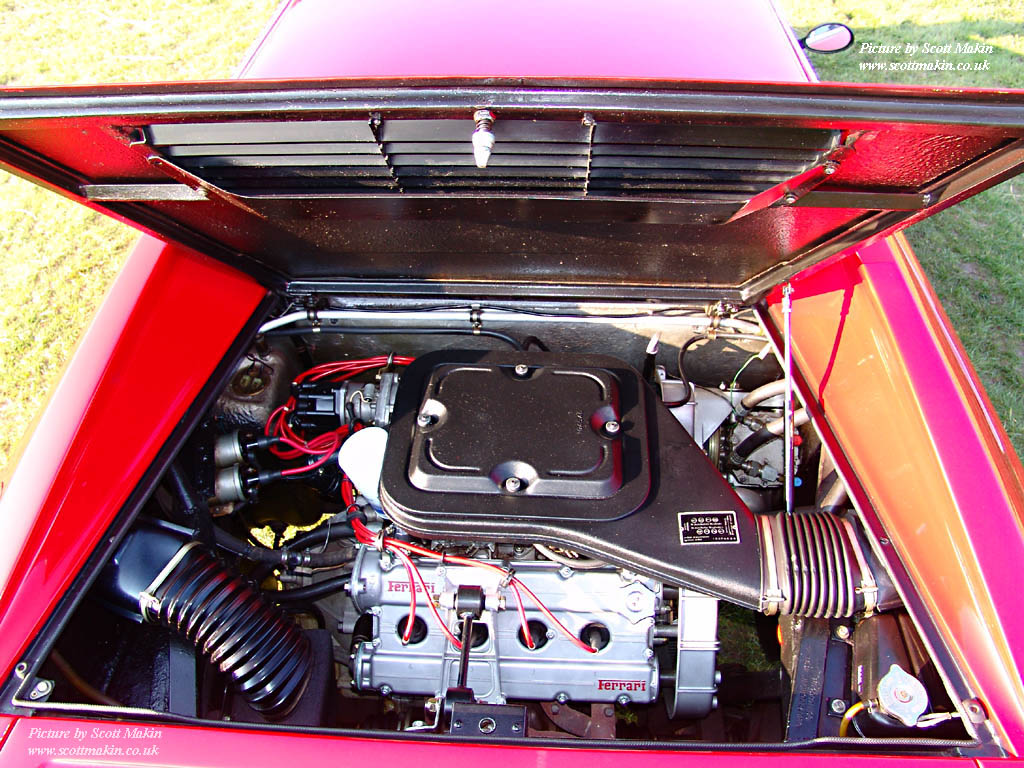 Ferrari 308 GT4 Dino