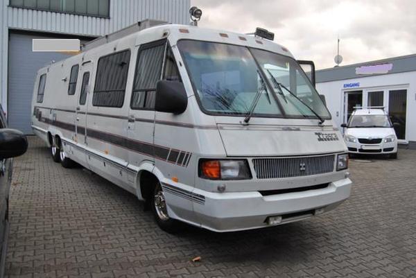 Winnebago Windcruiser