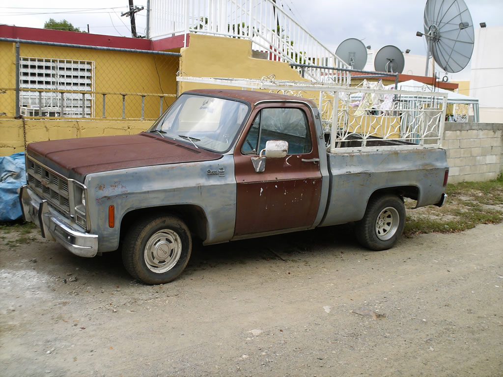 GMC Sierra Classic 15