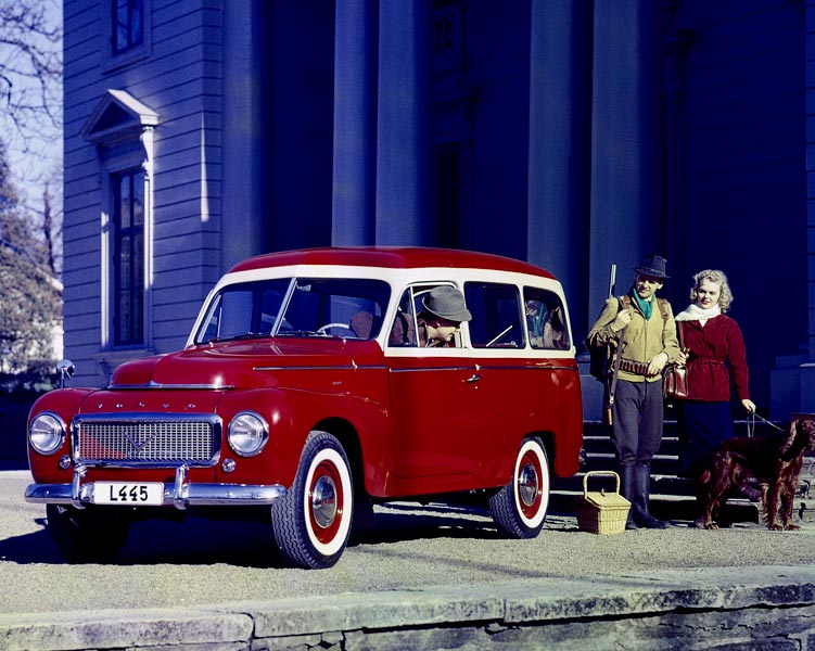 Volvo PV445 wagon