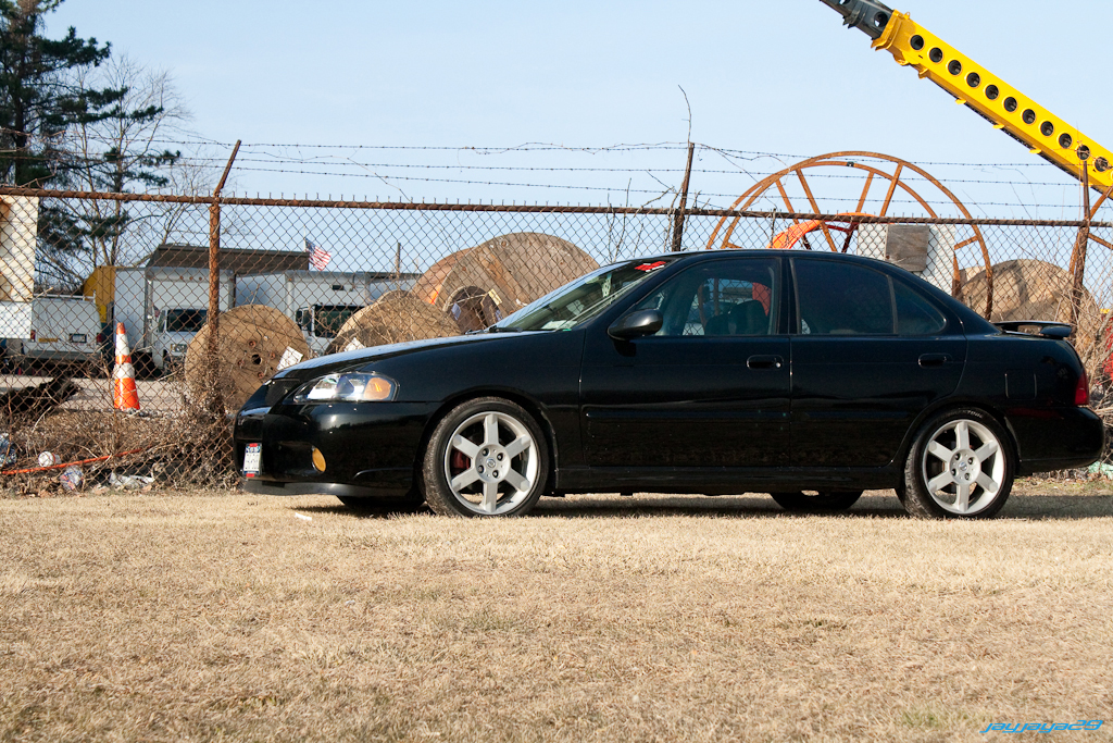 Nissan Sentra SE
