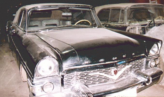 GAZ 13