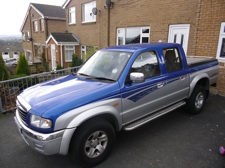 Mazda B 2500 D Crew Cab 4x4 Mazda B 2500 D Crew Cab 4x4