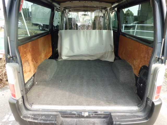 Nissan Caravan 30 DI