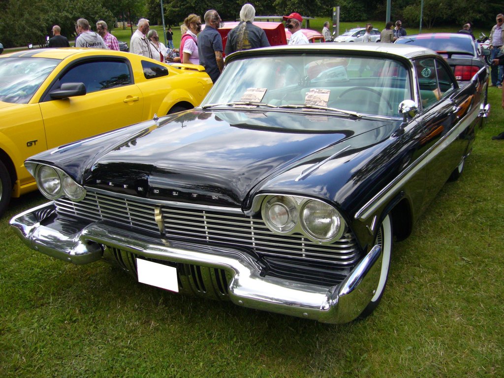 Plymouth Belvedere Hardtop Coupe