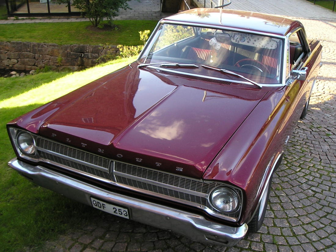 Plymouth Belvedere Satellite 2dr HT