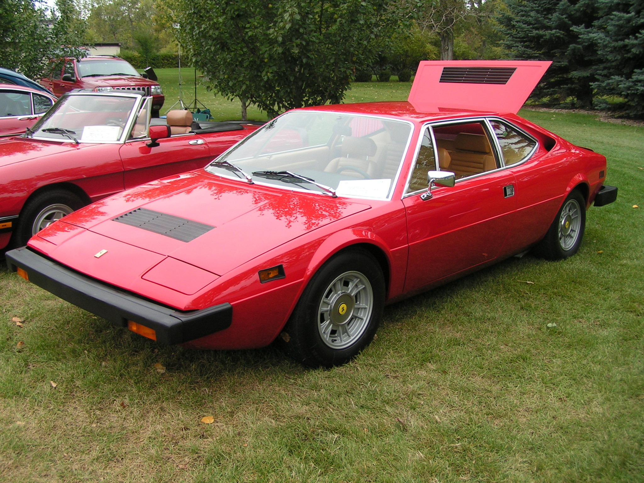 Ferrari 308 GT4