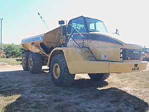 Caterpillar 735 Domp Tuck