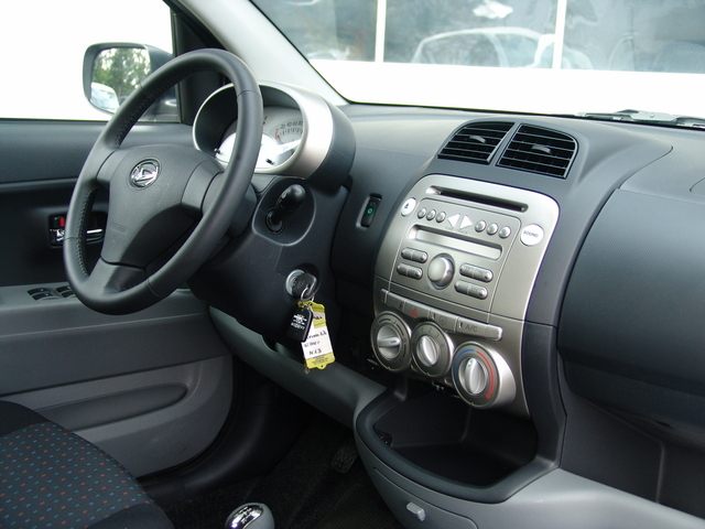 Daihatsu Sirion 13 GS