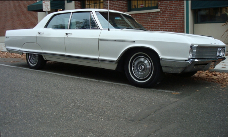 Buick Electra 225 4dr