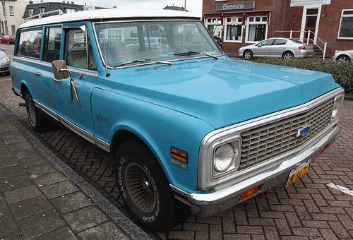 Chevrolet Custom Suburban 10